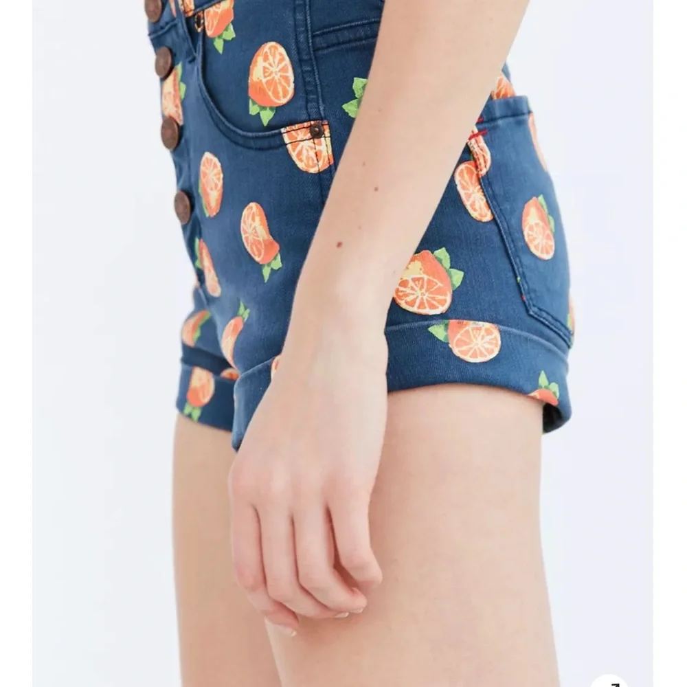 BDG Denim Urban Outfitters SoldOut Super High Waisted Shorts button fly Orange - Picture 4 of 10